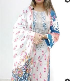 Zomzom cotton lawn (blue)